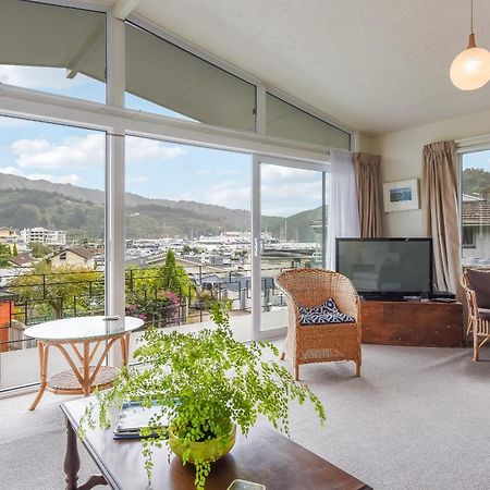 Вилла Sunny Seaview House 5 Minute Walk To Town Пиктон Экстерьер фото